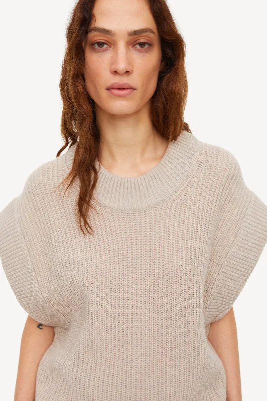 Farima Ribbed Sweater in Oyster