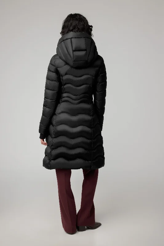 LITA WAVY QUILT LIGHTWEIGHT DOWN JACKET