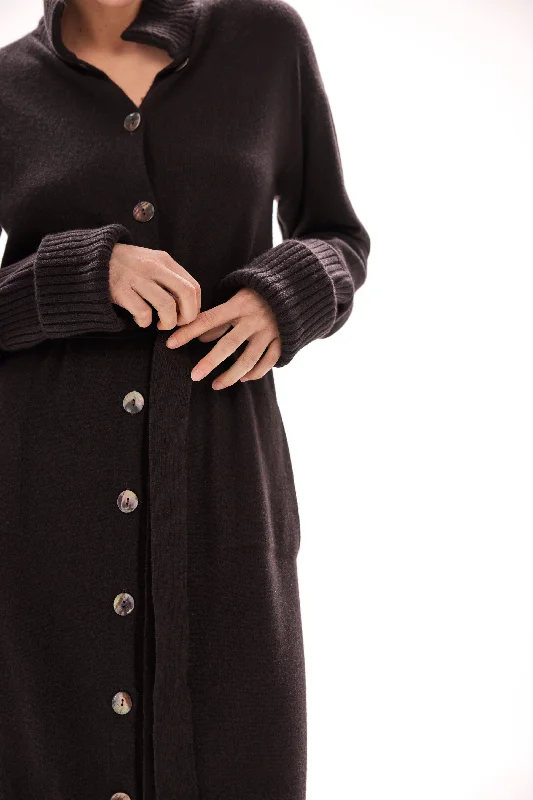 CASHMERE TURTLENECK MIDI-COAT & DRESS ""KINGA""