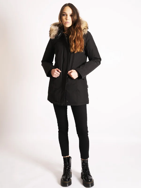 Giaccone Parka con Cappuccio in Raccoon Nero