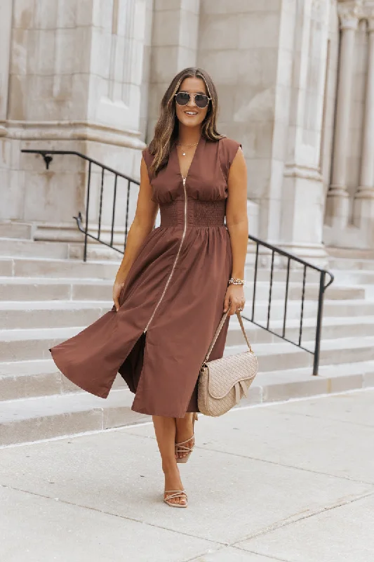 Cap Sleeve Smocked Front Zip Shirt Dress - Brown