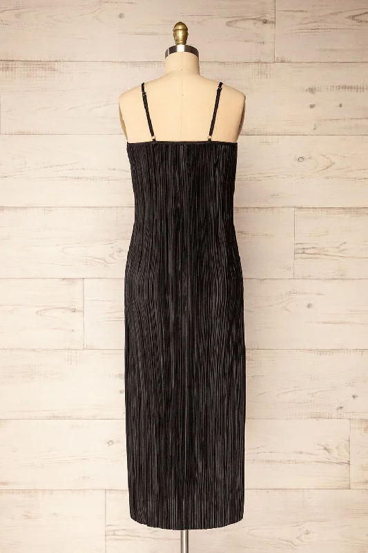 Cordoba Black | Pleated Midi Dress