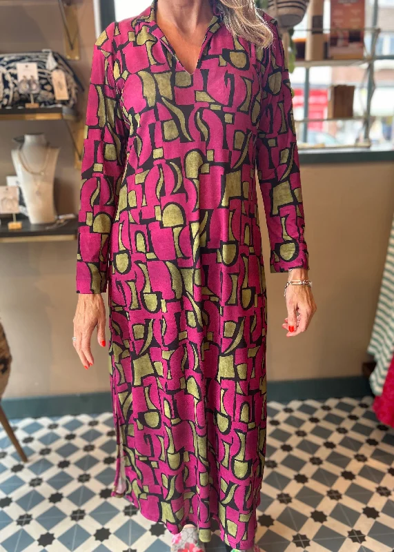 Moteada Dress in Magenta